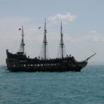 dscn7219piratenboot-fuer-touris