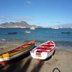 0003-gepflegte-boote-am-strand