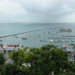 dscn0247-l-i-vordergrund-marineschule-und-capitanerie