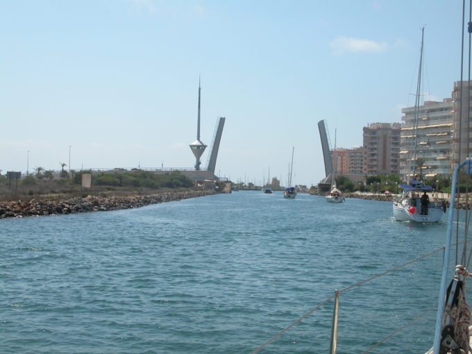 dscn7874-einfahrt-ins-mar-menor-einem-grossen-binnensalzsee